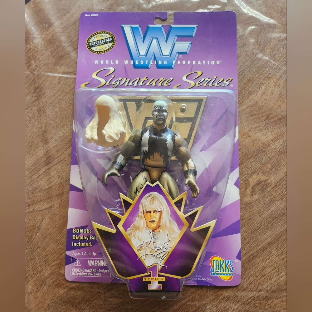1997 WWF Jakks Wrestling Figure WWE Signature Series GOLDUST